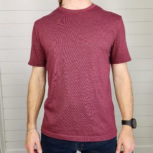 Banana Republic | Eco Premium Wash T-Shirt | Men's | Medium | Maroon